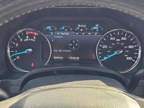 Used 2022 Ford F250 Lariat w/ FX4 Off-Road Package AWD/4WD image 23