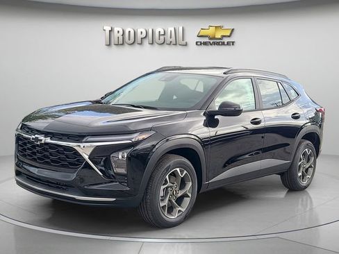 New 2026 Chevrolet Trax LT image 1