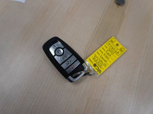 Certified 2025 Ford F150 Lariat w/ Equipment Group 501A Mid image 37