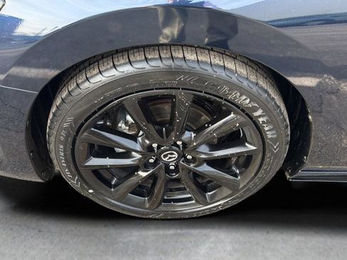 Used 2024 MAZDA MAZDA3 s image 9