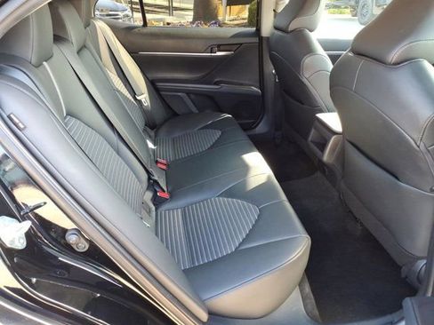 Used 2024 Toyota Camry SE w/ Blackout Package (TMS) image 21