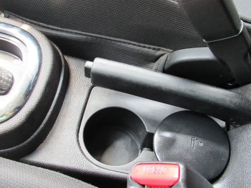Used 2011 Chevrolet HHR LT w/ LT Preferred Equipment Group FWD image 6