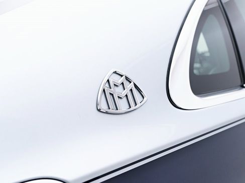 Used 2025 Mercedes-Benz Maybach S 580 4MATIC image 28