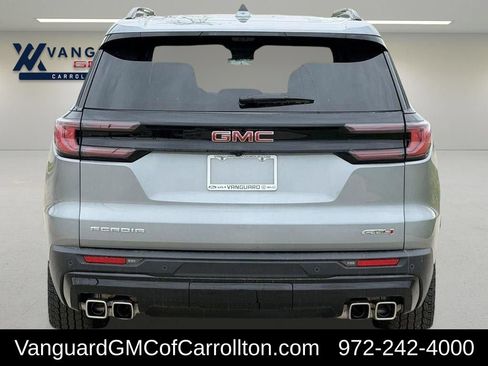 New 2026 GMC Acadia AT4 w/ LPO, Floor Liner Package AWD/4WD image 4