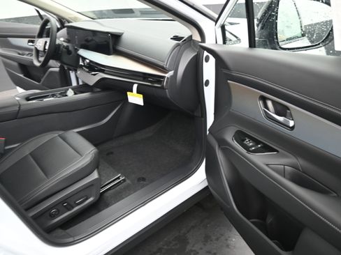 New 2026 Nissan Murano Platinum AWD/4WD image 20