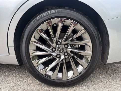Used 2025 Lexus ES 350 Ultra Luxury FWD image 12