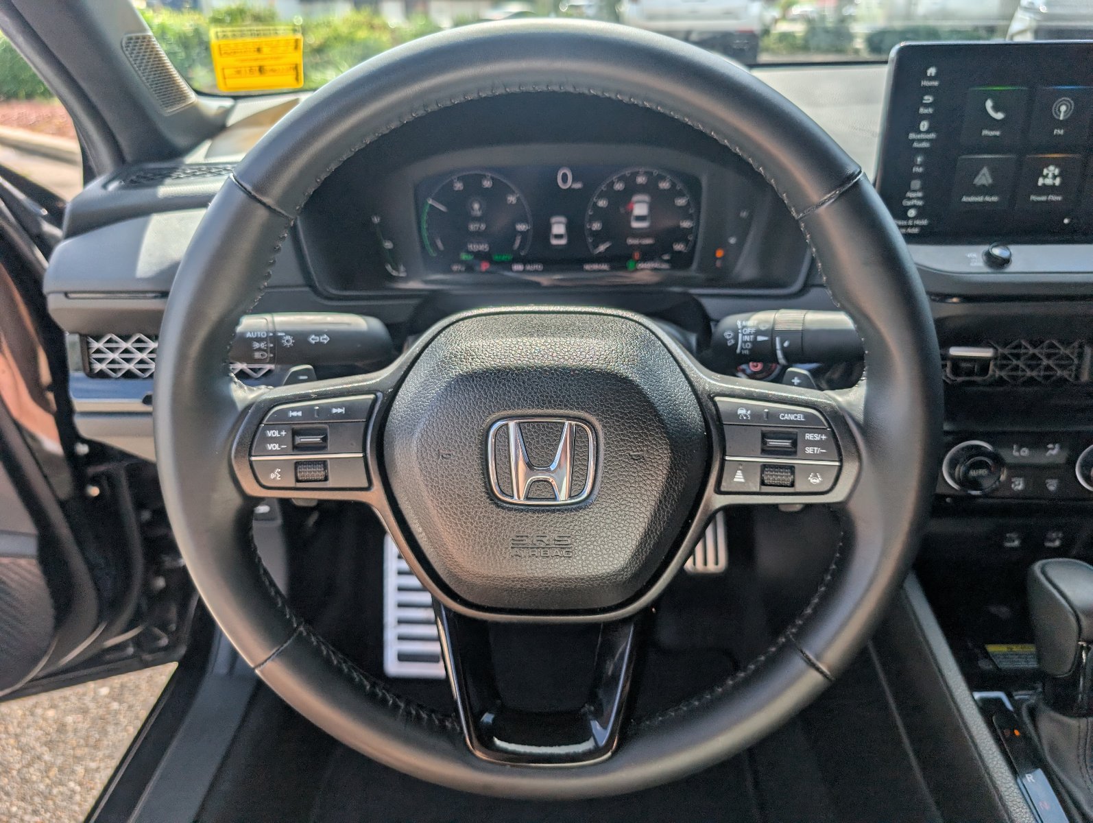 Used 2025 Honda Accord Sport image 25
