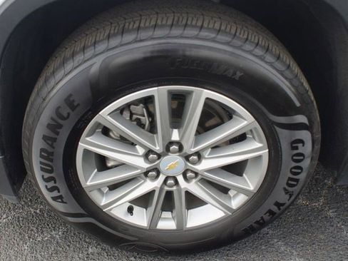 Certified 2023 Chevrolet Traverse LT image 26