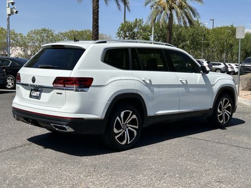 Used 2021 Volkswagen Atlas SEL Premium AWD/4WD image 4