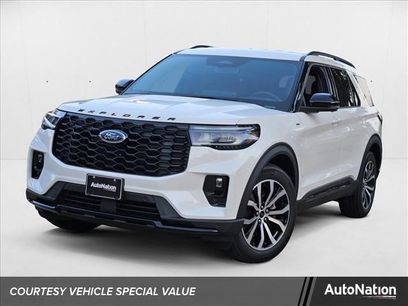 New 2025 Ford Explorer ST-Line w/ Premium Package