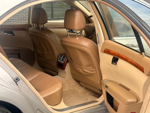 Used 2007 Mercedes-Benz S 550 image 8