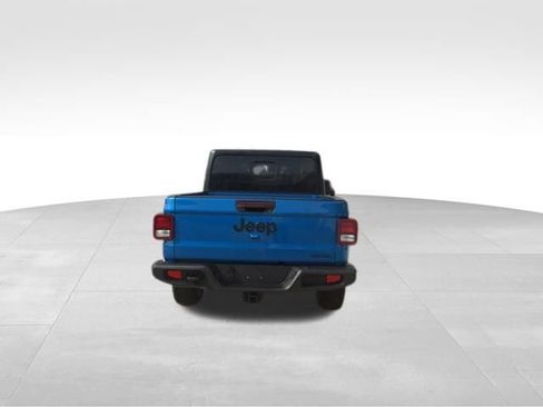 Used 2021 Jeep Gladiator Sport w/ Trailer Tow Package image 5