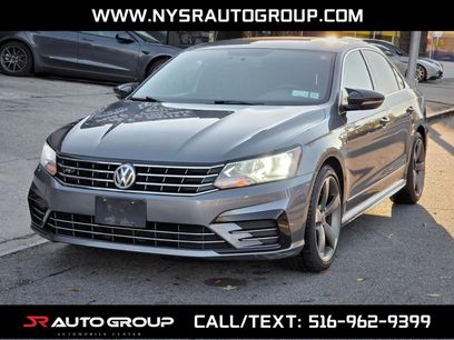 Used 2017 Volkswagen Passat 1.8T R-Line