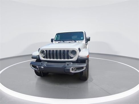 New 2025 Jeep Wrangler Sahara image 3