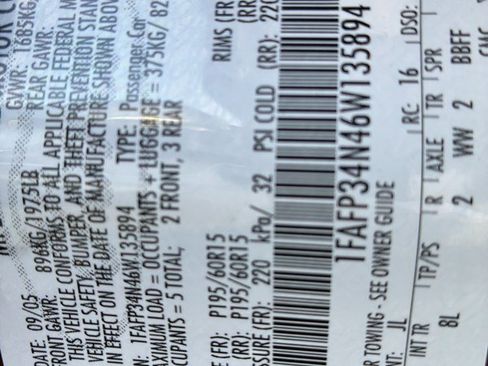 Used 2006 Ford Focus ZX4 Sedan image 18