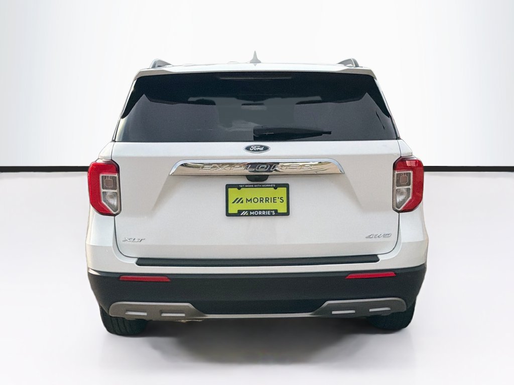 Used 2022 Ford Explorer XLT w/ Equipment Group 202A AWD/4WD image 6