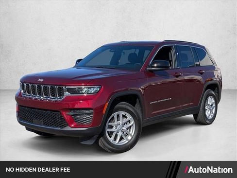 Used 2025 Jeep Grand Cherokee Laredo X w/ Trailer Tow Package AWD/4WD image 1