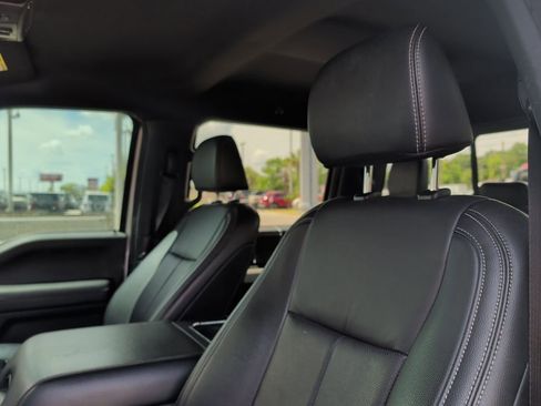 Used 2022 Ford F250 Lariat w/ Chrome Package image 10