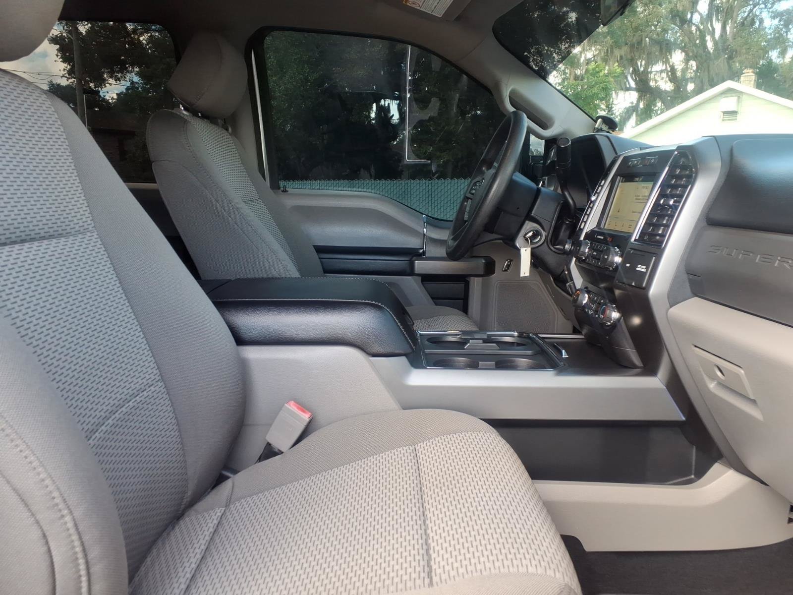 Used 2019 Ford F250 XLT w/ XLT Premium Package AWD/4WD image 11