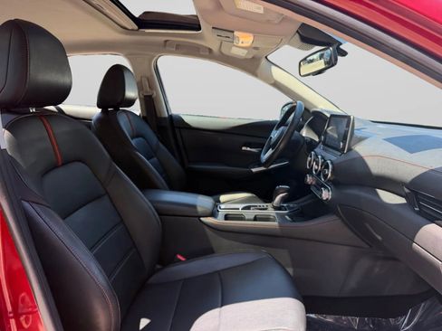Used 2020 Nissan Sentra SR w/ Premium Package FWD image 35