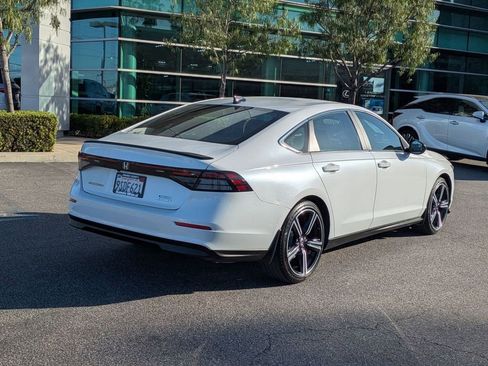 Certified 2025 Honda Accord Sport image 19