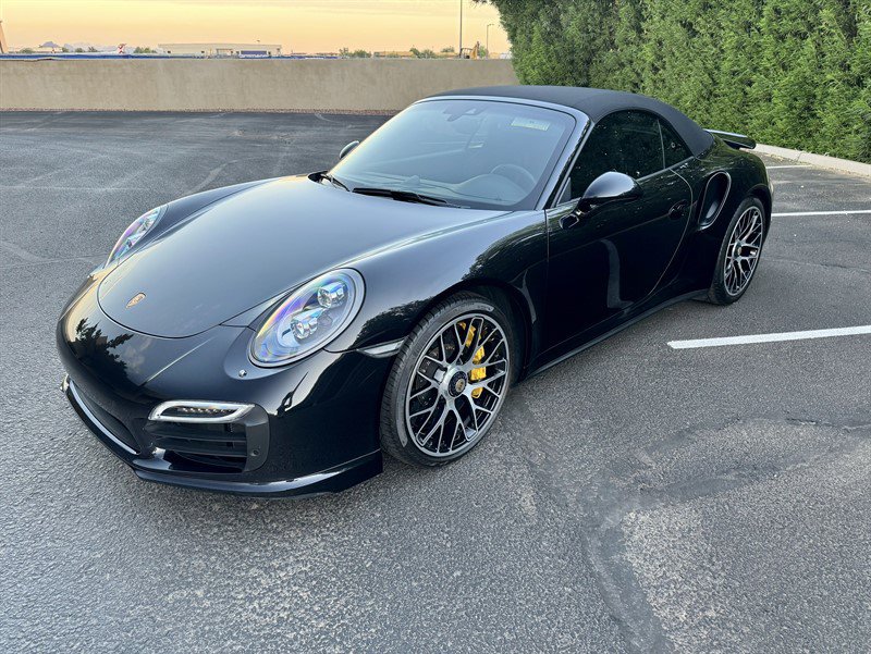 Used 2015 Porsche 911 Turbo S w/ High-end Infotainment Package AWD/4WD image 58