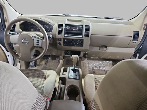 Used 2005 Nissan Frontier SE w/ (P01) Power Pkg AWD/4WD image 11
