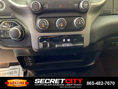 Used 2024 RAM 2500 Big Horn w/ Bed Utility Group AWD/4WD image 23