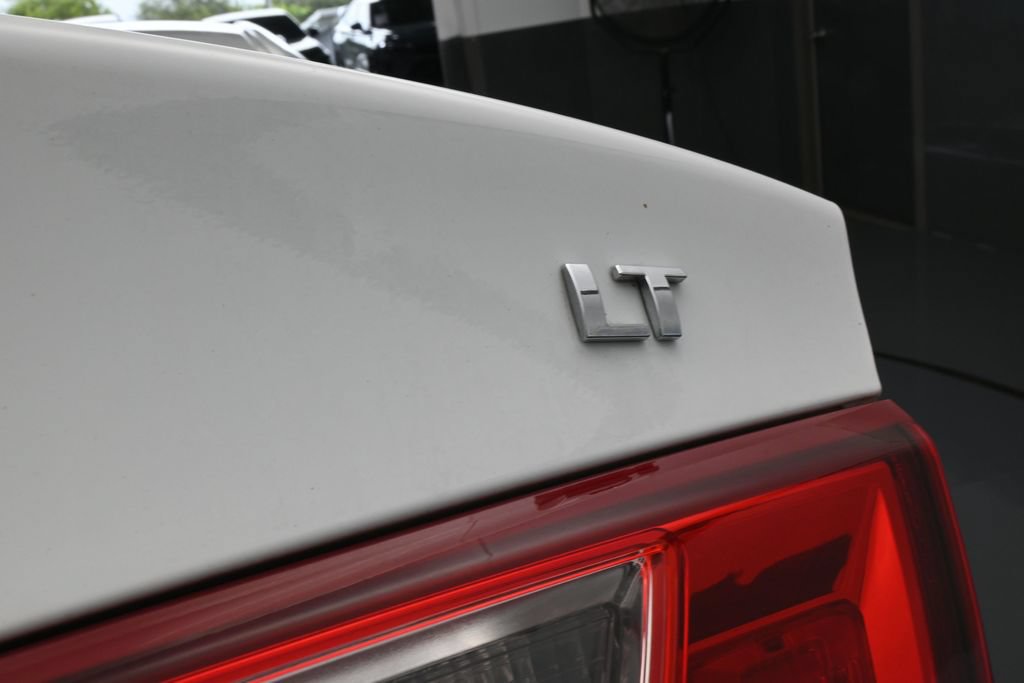 Used 2024 Chevrolet Malibu LT FWD image 32