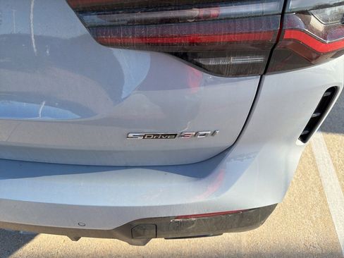 Used 2024 BMW X3 sDrive30i w/ Premium Package w/ZPA image 3