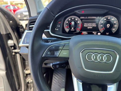 Used 2023 Audi Q7 3.0T Prestige w/ Prestige Package image 22