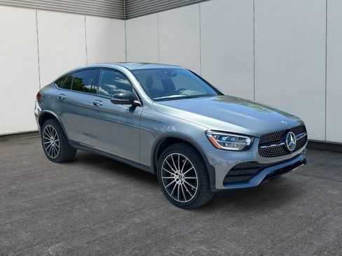 Used 2023 Mercedes-Benz GLC 300 4MATIC Coupe image 7