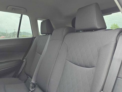 Used 2026 Toyota Corolla Cross LE AWD/4WD image 17