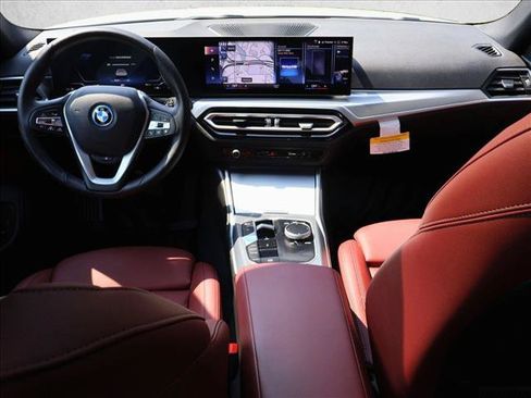 Used 2023 BMW i4 eDrive40 RWD image 22