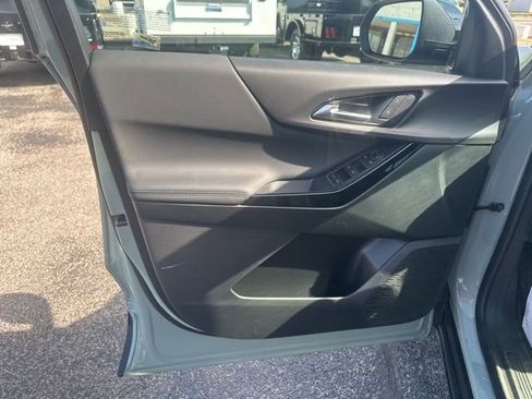 New 2026 Chevrolet Equinox LT image 11