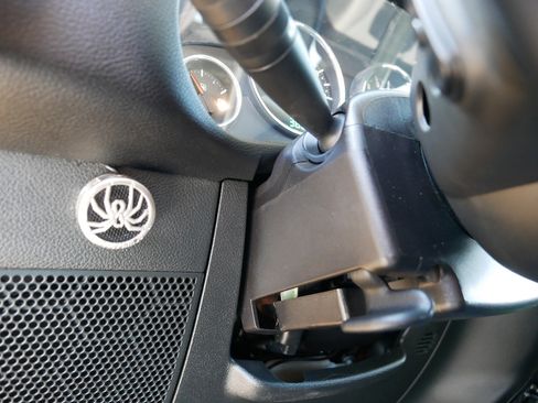 Used 2015 Jeep Wrangler Unlimited Sport w/ Quick Order Package 24S image 26