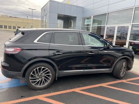 Used 2019 Lincoln Nautilus Reserve image 6
