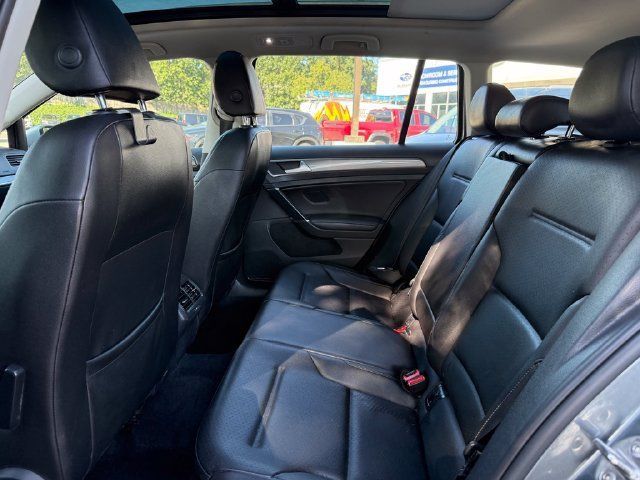 Used 2018 Volkswagen Golf Alltrack AWD/4WD image 24