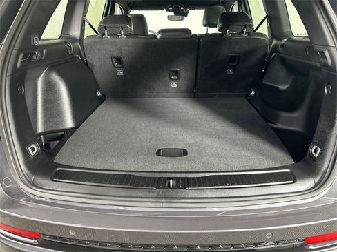 Used 2023 Jeep Grand Cherokee Altitude image 7