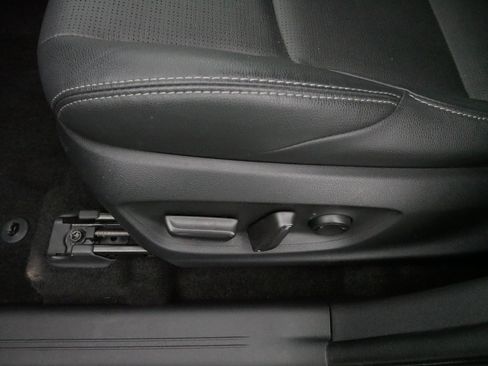 Certified 2023 Toyota bZ4X Limited image 20