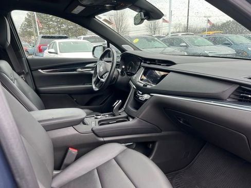 Used 2024 Cadillac XT5 Premium Luxury image 14