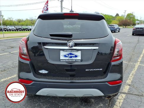 Used 2019 Buick Encore Essence w/ Experience Buick Package FWD image 6