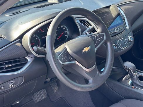Certified 2023 Chevrolet Malibu LT w/ Driver Confidence Package image 8