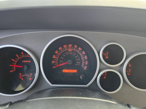 Used 2013 Toyota Tundra 4x4 CrewMax w/ TRD Off-Road Pkg image 22