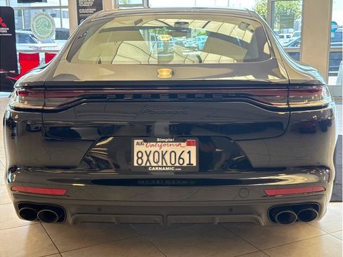 Used 2021 Porsche Panamera image 6