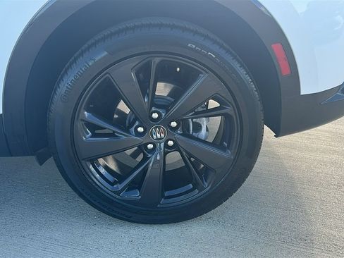 Used 2024 Buick Envision Sport Touring AWD/4WD image 17