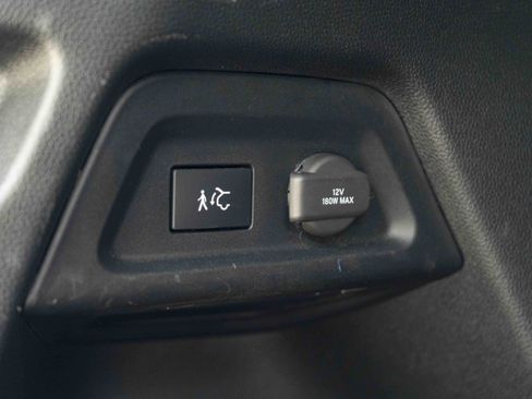 Certified 2025 Honda Pilot Touring image 45
