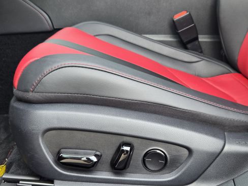 Used 2024 Lexus ES 350 w/ Premium Package image 35