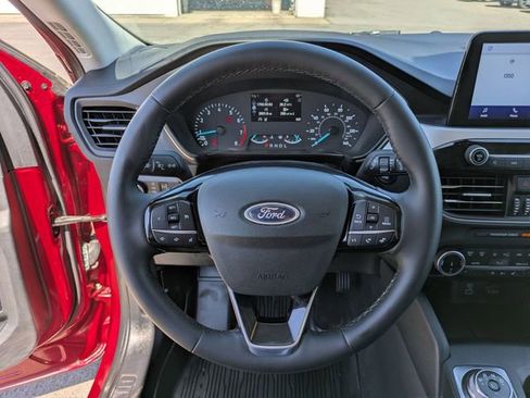 Used 2022 Ford Escape SE w/ Convenience Package AWD/4WD image 9