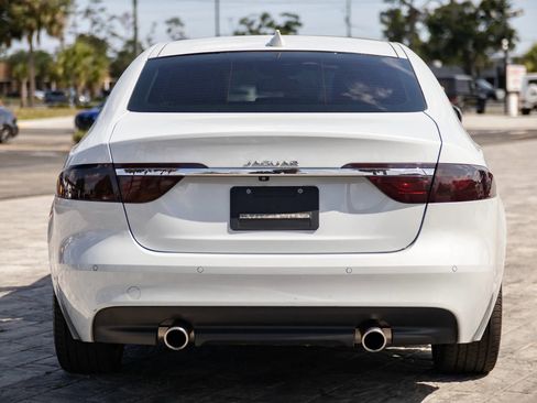 Used 2018 Jaguar XF Portfolio AWD/4WD image 12